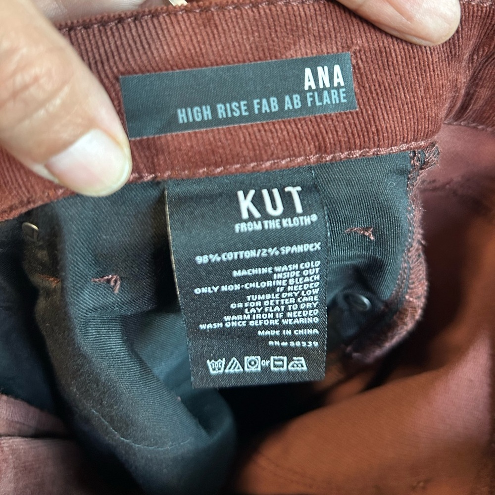 KUT from the Kloth Ana Fab Ab High Waist Flare Corduroy Jeans size 10 - Picture 10 of 10